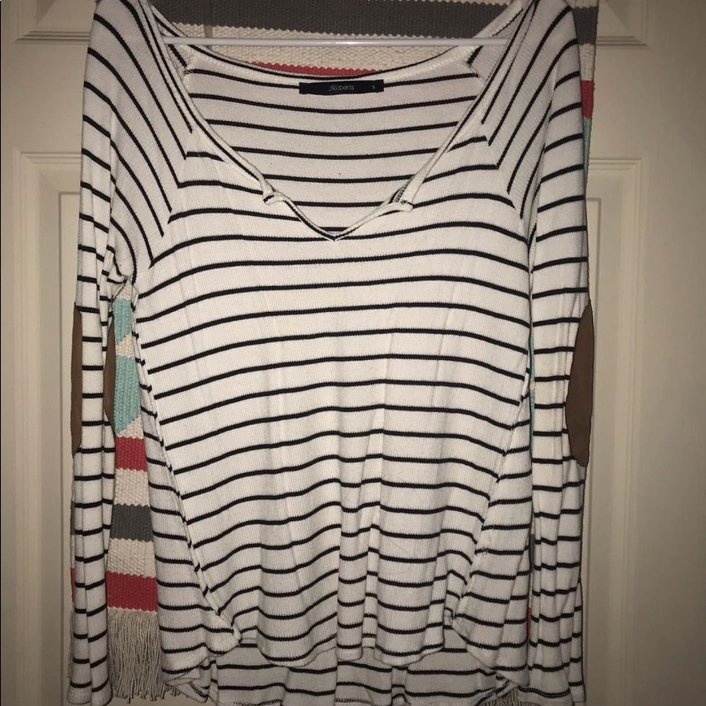 Long sleeve shirt with elbow patches